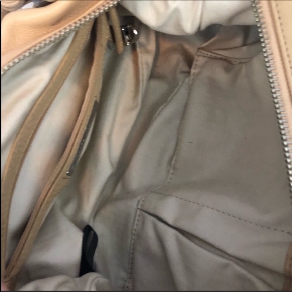 Kenneth Cole New York  / leather tan hobo bag - Picture 2 of 2